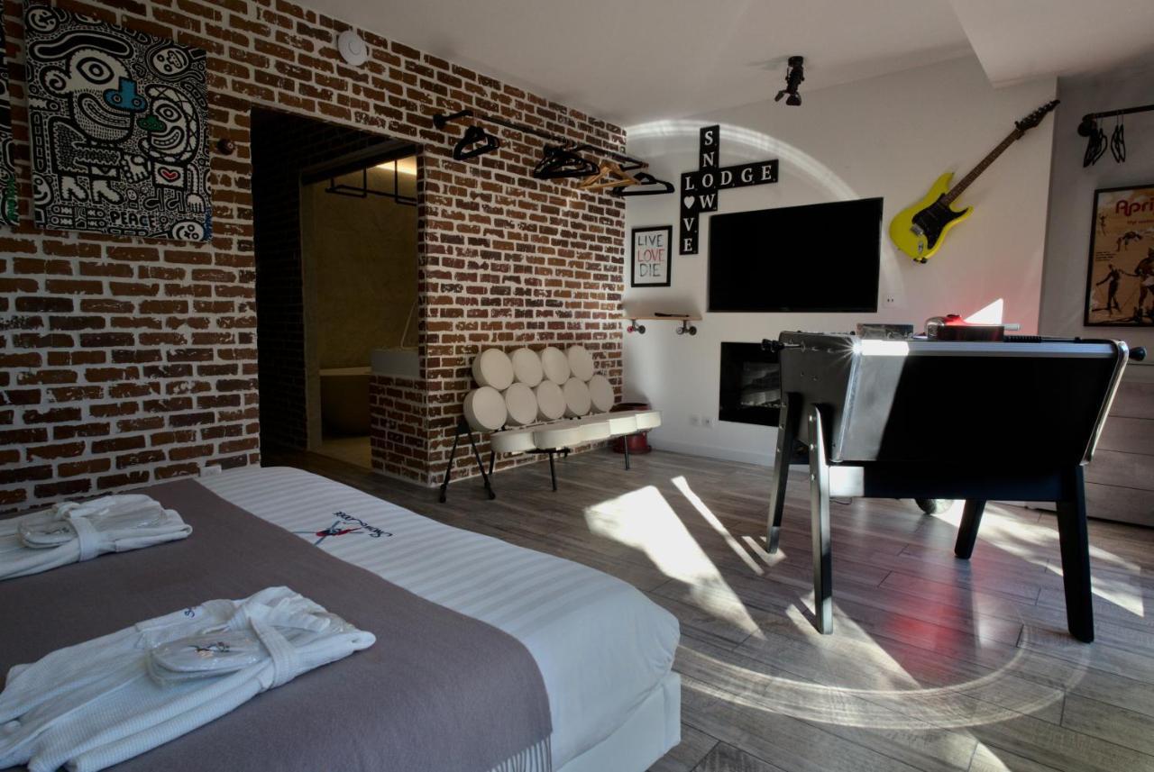 Snow Lodge Hotel Courchevel 1850 Eksteriør billede